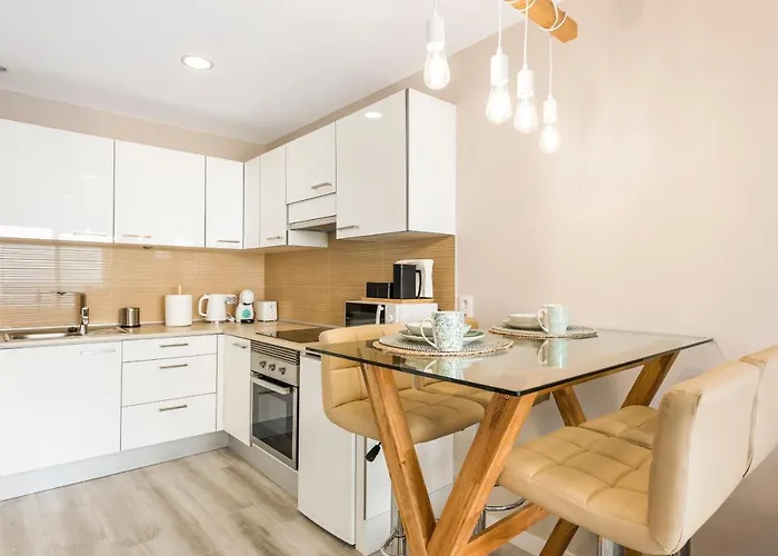 Atlantic Smart Home, Hi-end Services, Media Stream Apartment Costa Adeje (Tenerife)