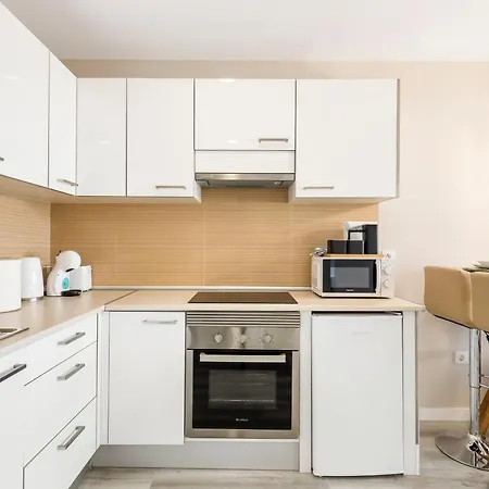 Atlantic Smart Home, Hi-end Services, Media Stream Apartament *