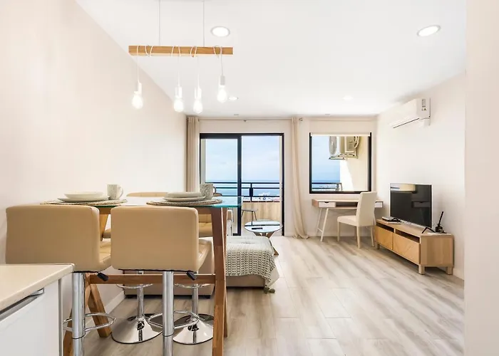 Atlantic Smart Home, Hi-end Services, Media Stream Costa Adeje (Tenerife)